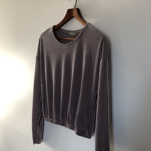 Zara “Going Out Top” 🪩 - Picture 3 of 8